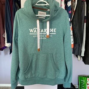 Wanakome Sweater